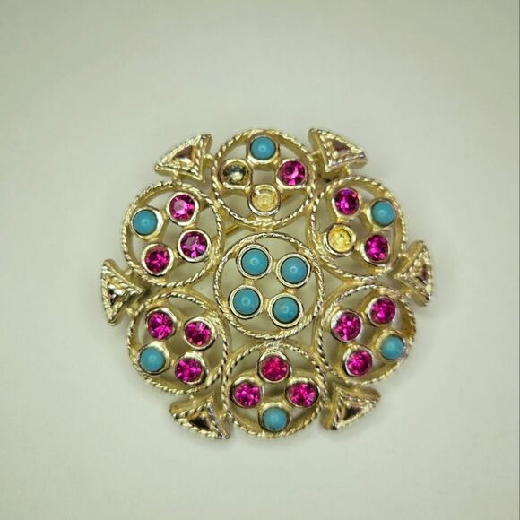 Vintage Signed Sarah Coventry Purple Turquoise Rhinestone Shield Brooch Pin - Picture 1 of 7